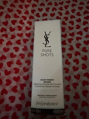 Yves Saint Laurent Pure Shots Clean Reboot Mousse — White, Black